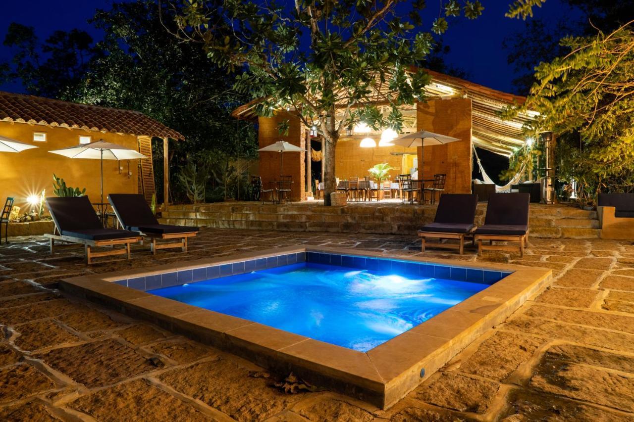 ホテル Nativo Glamping バリチャラ エクステリア 写真