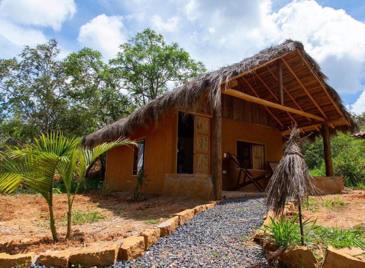 ホテル Nativo Glamping バリチャラ エクステリア 写真