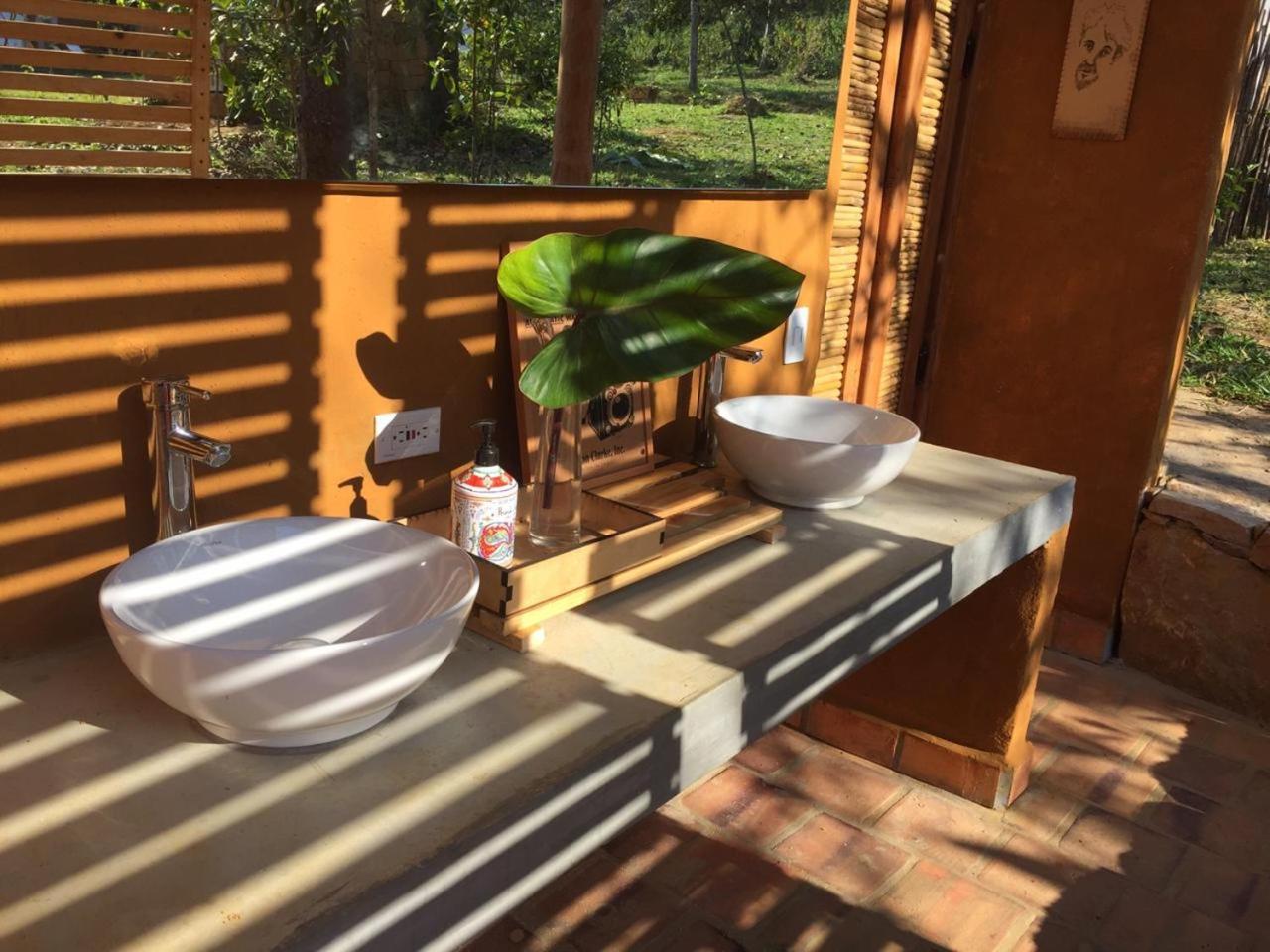 ホテル Nativo Glamping バリチャラ エクステリア 写真