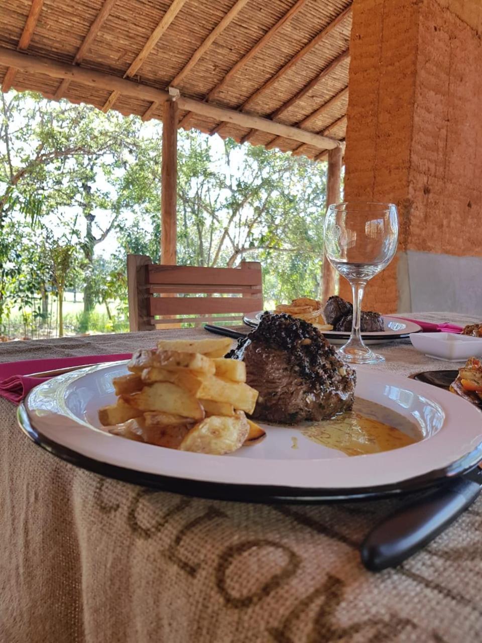 ホテル Nativo Glamping バリチャラ エクステリア 写真